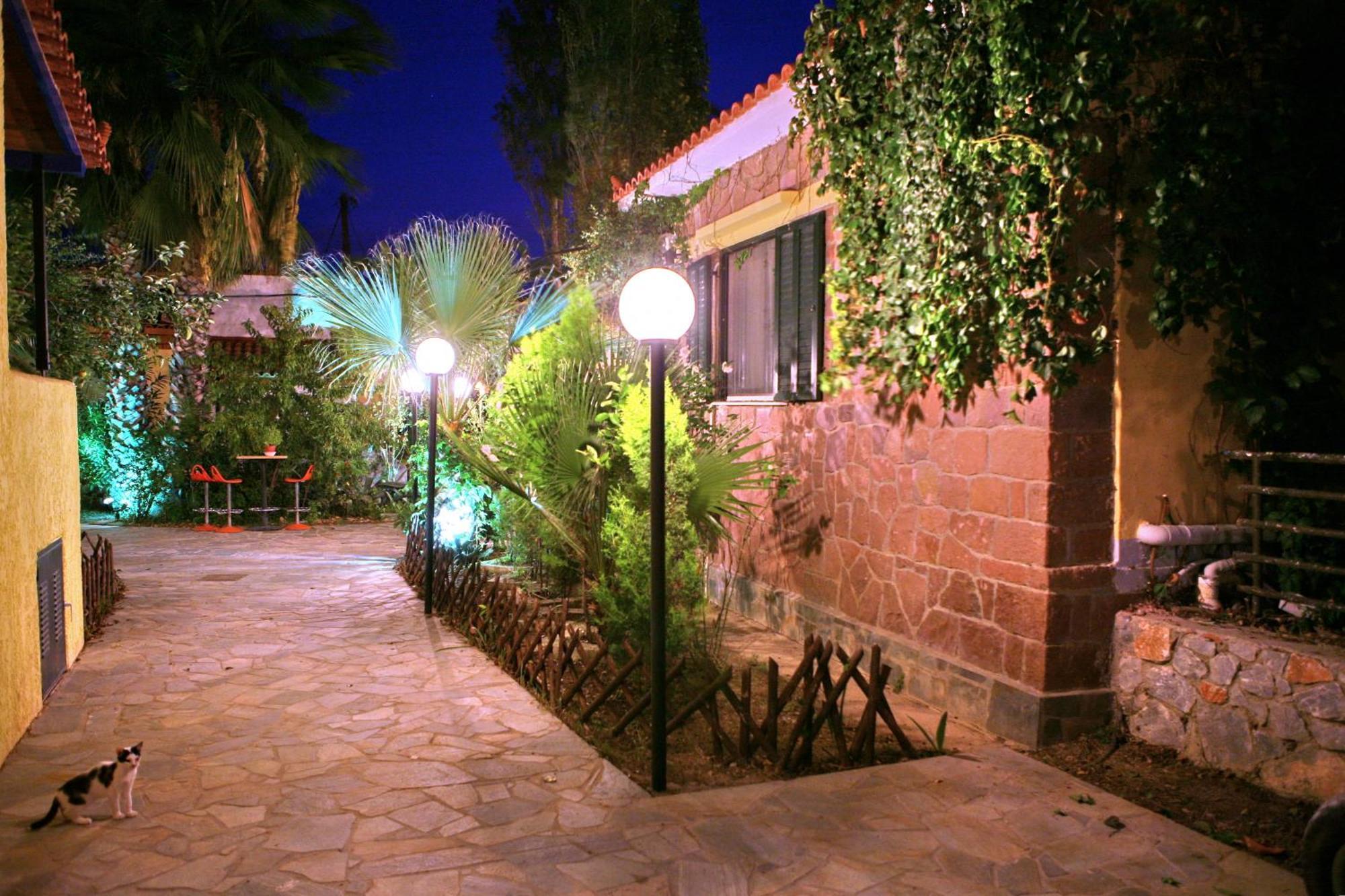 9 Musses Hotel Apartments Skala Mistegnon Exterior foto
