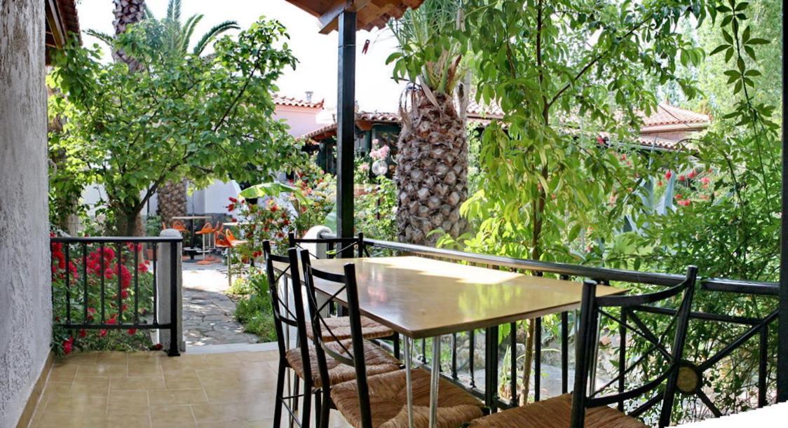 9 Musses Hotel Apartments Skala Mistegnon Exterior foto