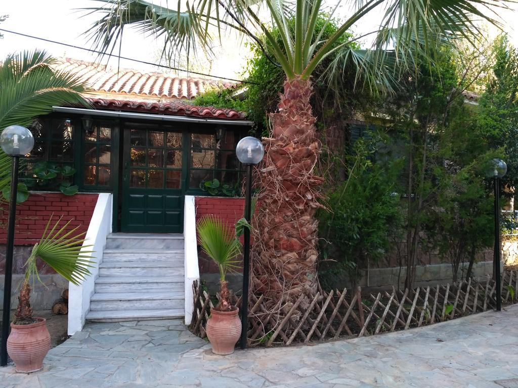 9 Musses Hotel Apartments Skala Mistegnon Exterior foto