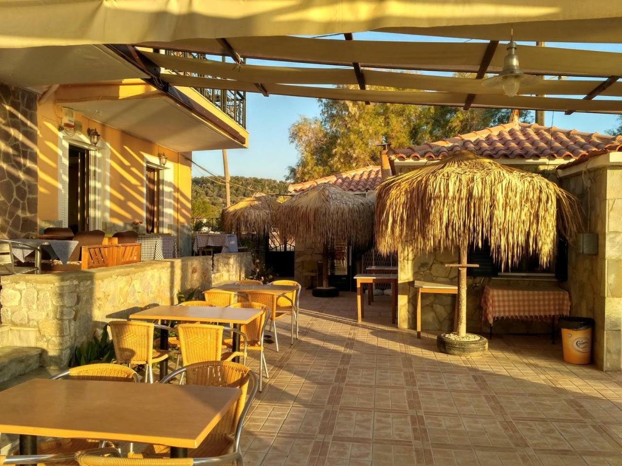 9 Musses Hotel Apartments Skala Mistegnon Exterior foto