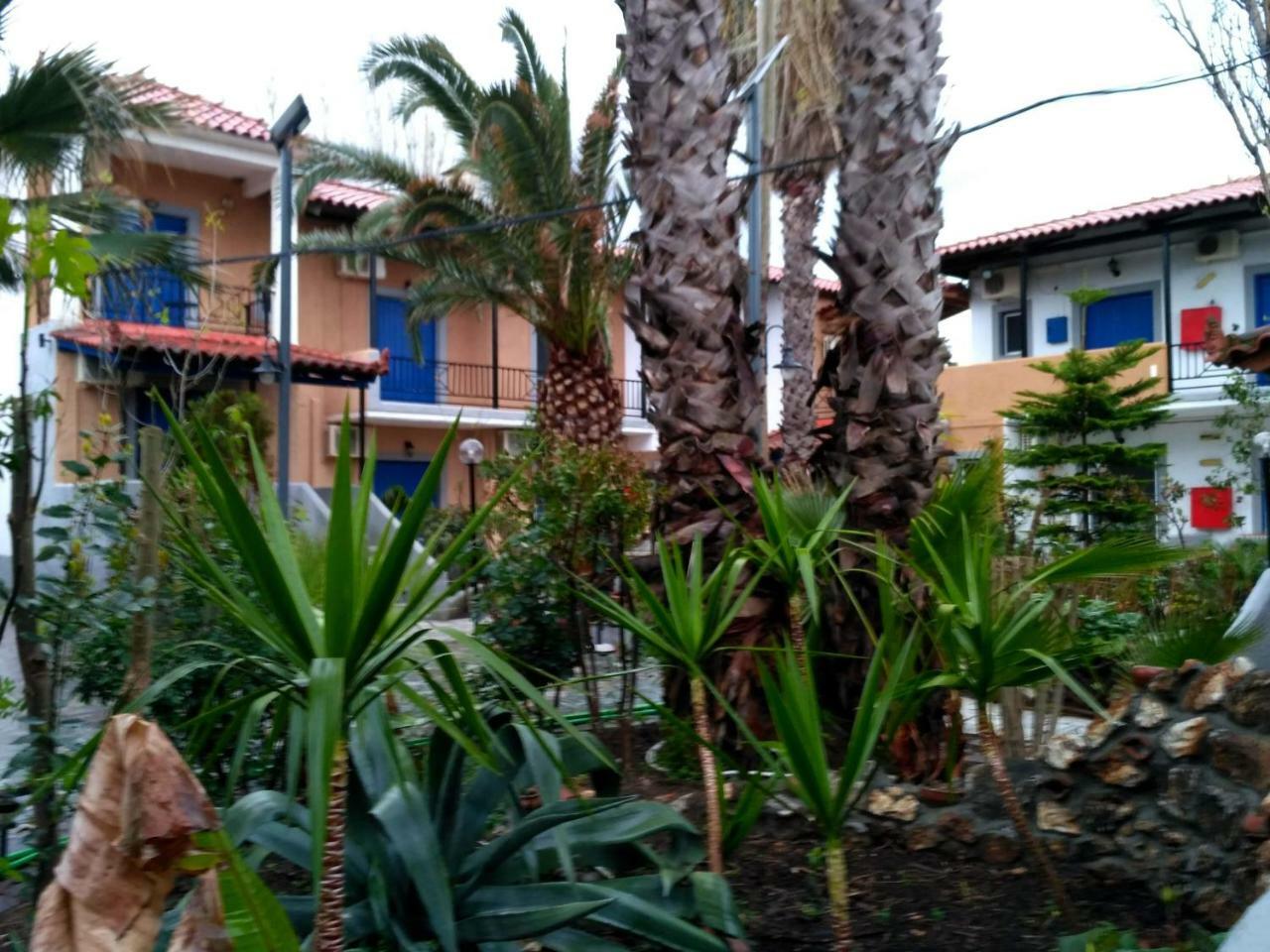 9 Musses Hotel Apartments Skala Mistegnon Exterior foto